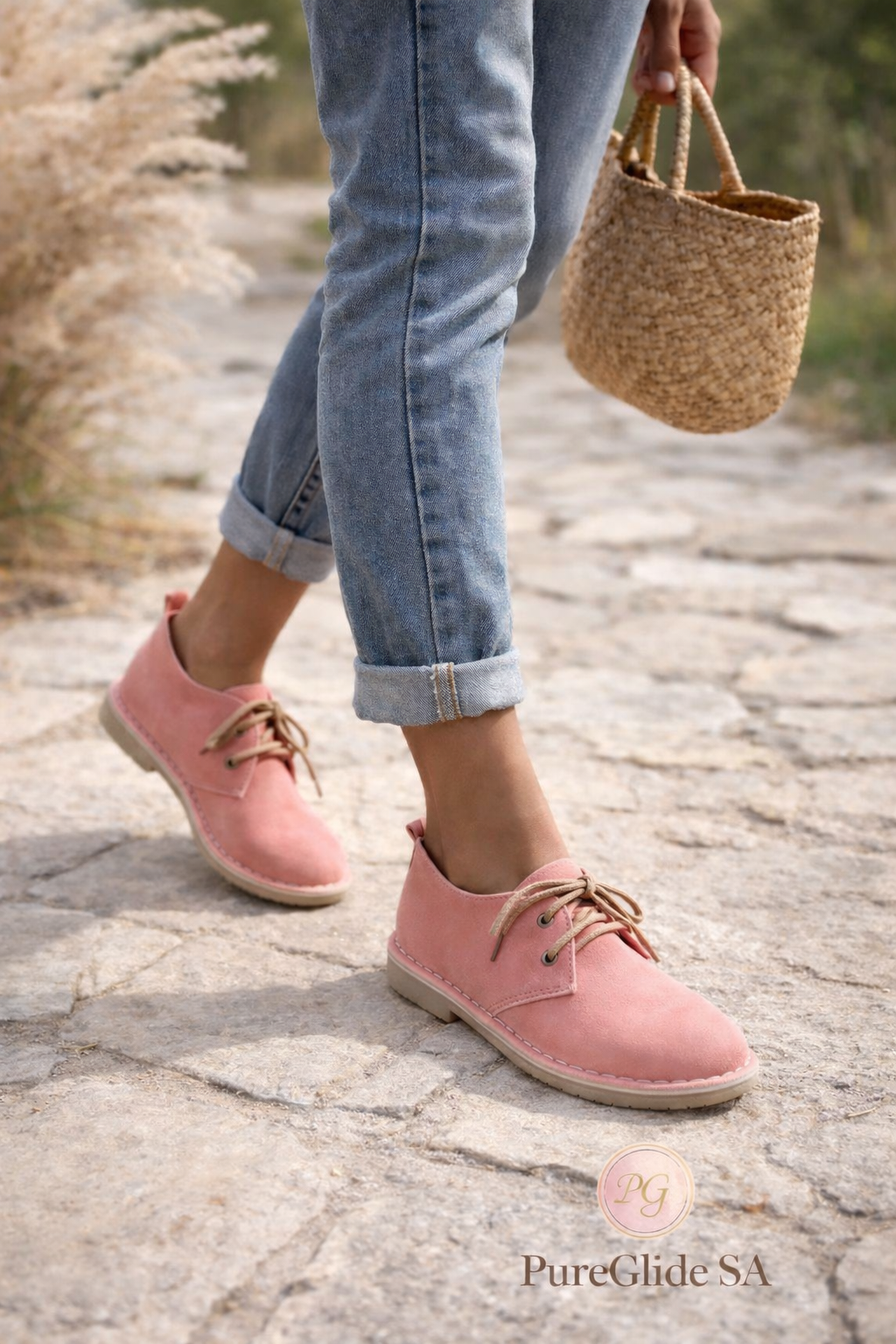 Women’s Casual Vellies (Comfort Lace-Up)